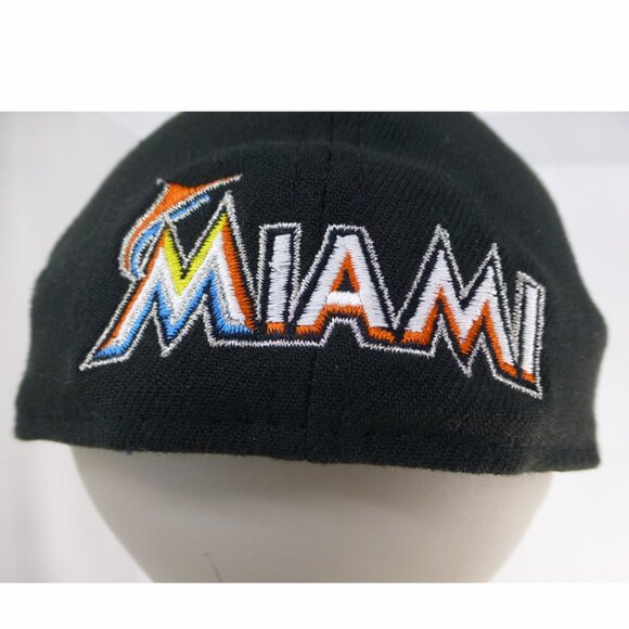 Miami Marlins Men’s New Era 39Thirty Flex Fit Hat - Picture 15 of 15
